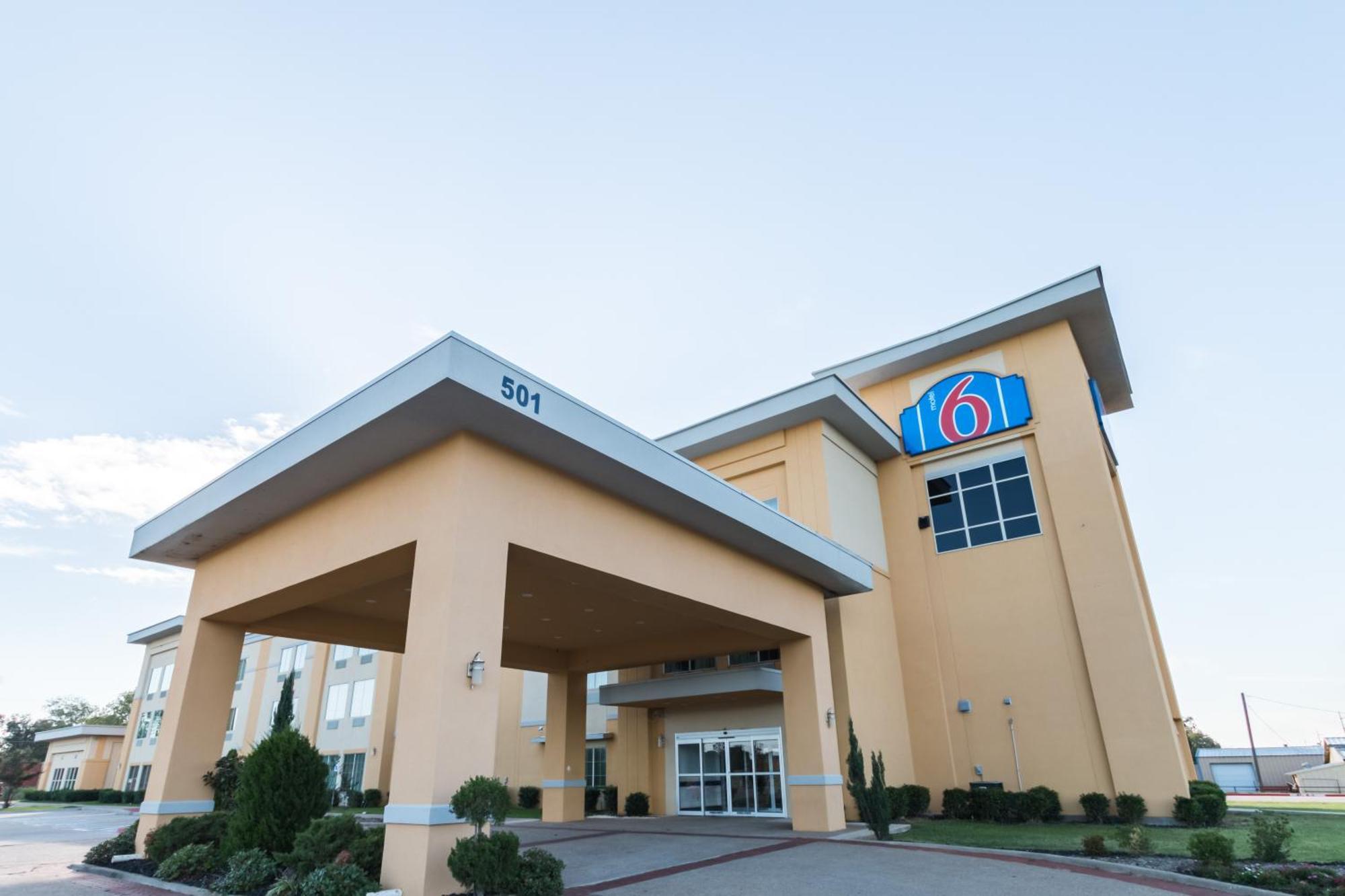 Motel 6-Joshua, Tx Exterior photo